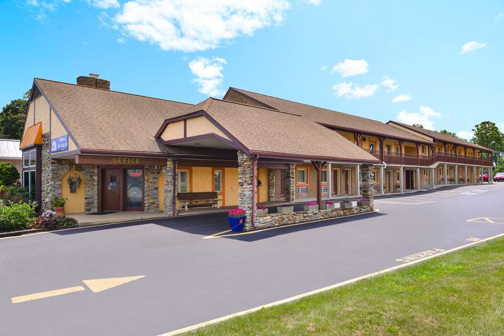 Soudersburg Inn & Suites Lancaster Ronks Exterior foto